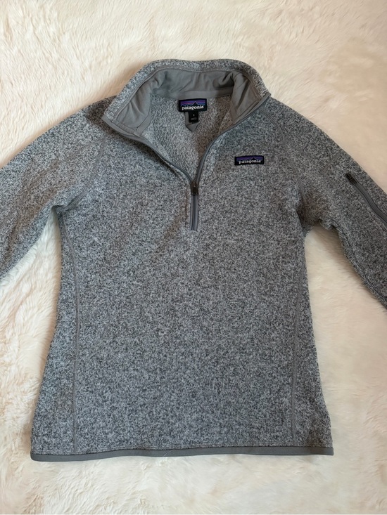 Patagonia Sweaters - Patagonia Heather Gray Women's Half-Zip Fleece Pullover